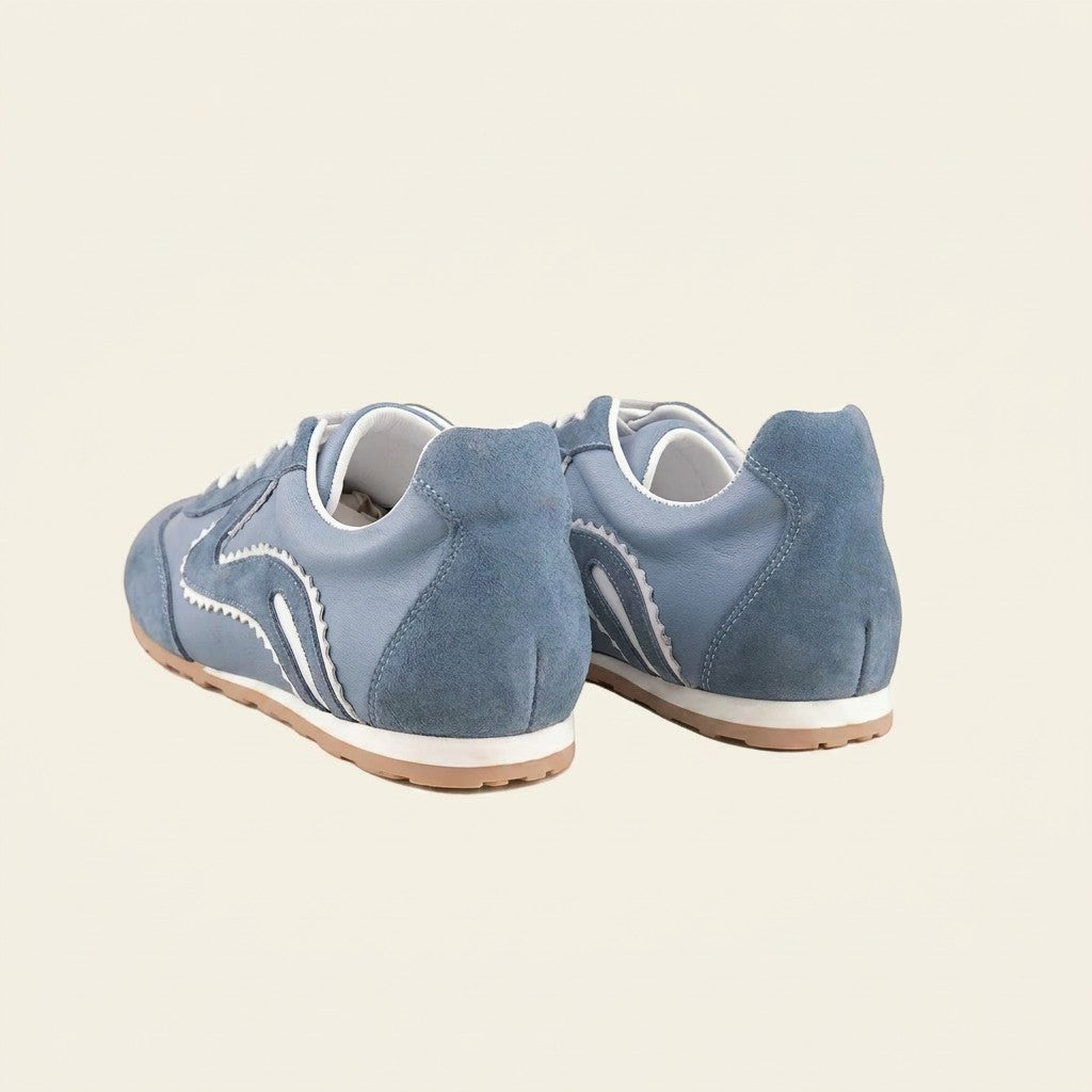 MrCalvano Pure Motion mavi deri ve süet detaylı, beyaz tabanlı şık ve konforlu günlük sneaker modeli