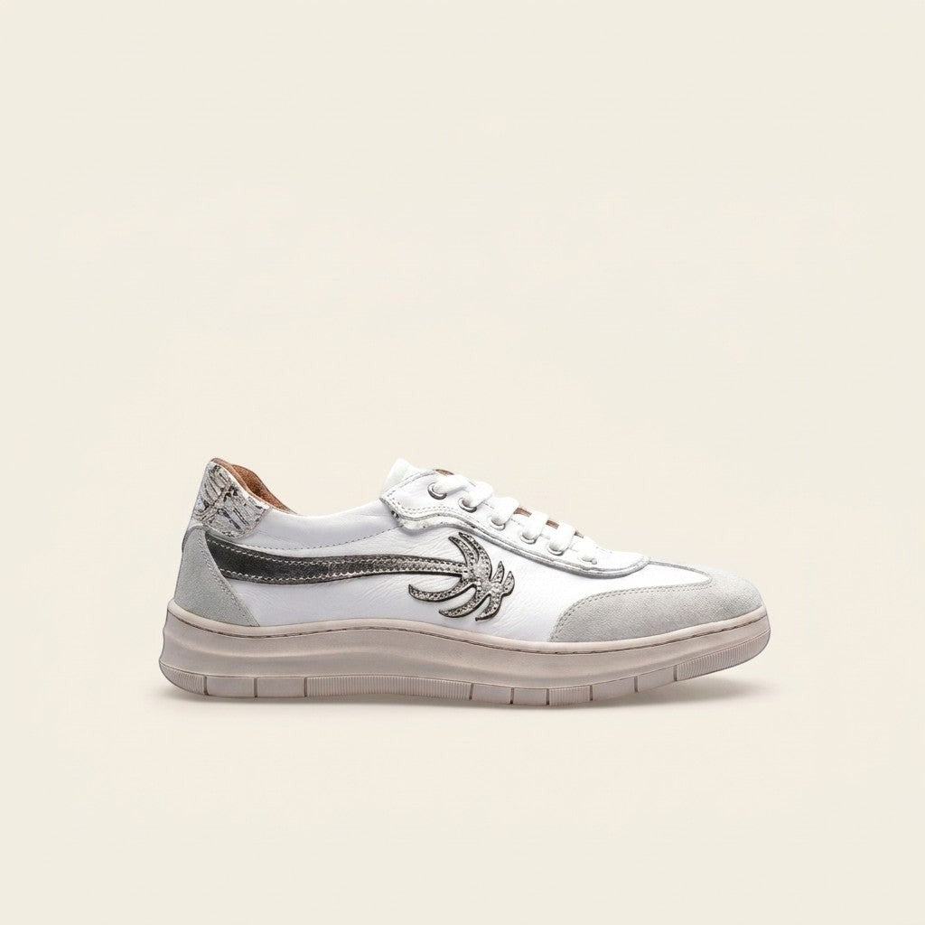 MrCalvano Palm Spring beyaz deri ve süet detaylı, yan tarafında palmiye figürü bulunan şık günlük sneaker modeli