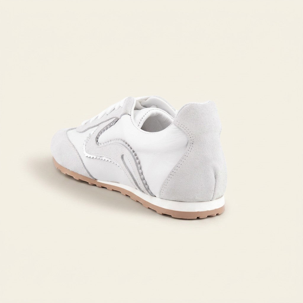 MrCalvano Pure Motion beyaz deri ve süet detaylı, metalik vurgulu, konforlu günlük erkek sneaker ayakkabı