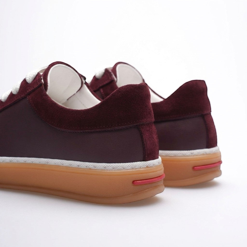 MrCalvano Urban Retro bordo deri ve süet detaylı, sakız tabanlı günlük erkek sneaker ayakkabı arka görünümü